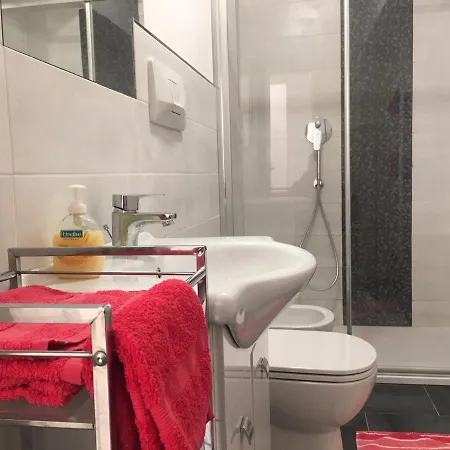아파트 Matteo's Flat Close To Portosole & Downtown 4 P.l.